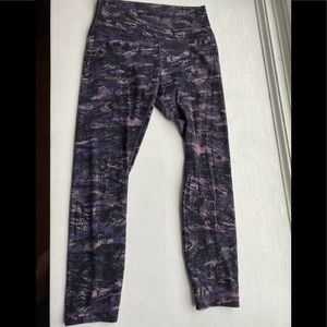 Lululemon Align Pant 25” - size 6